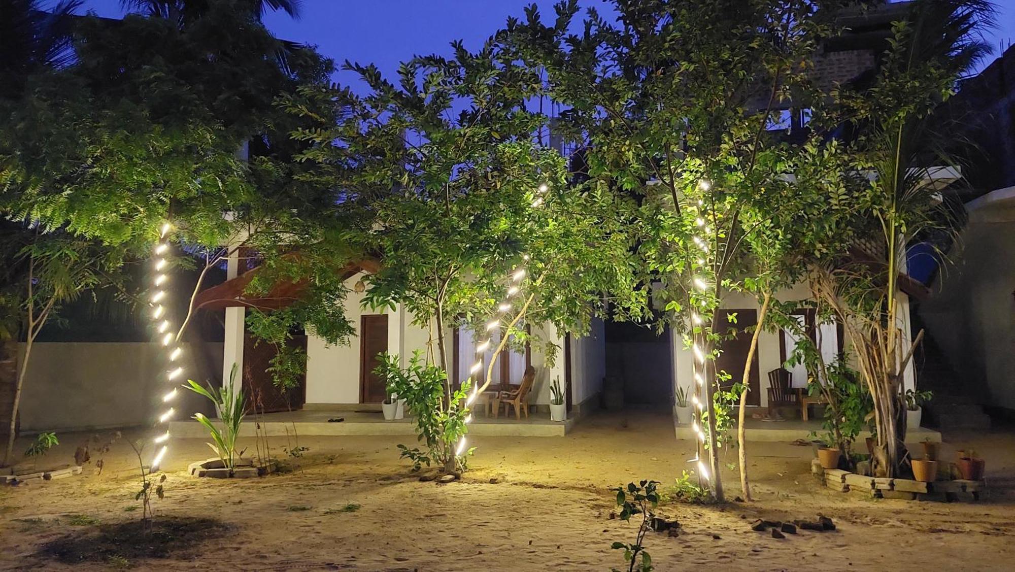 The Dream Inn Guesthouse Passikudah Баттикалоа Экстерьер фото